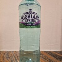 苏格兰高地气泡水